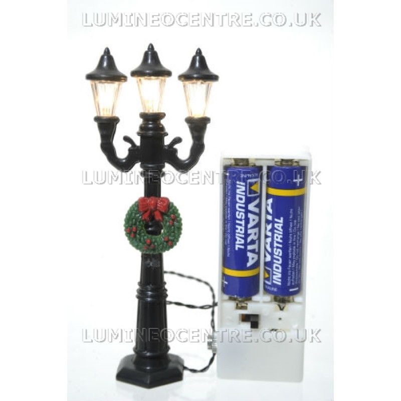 Lumineo 3 Head Miniature Battery Operated Street Lamp