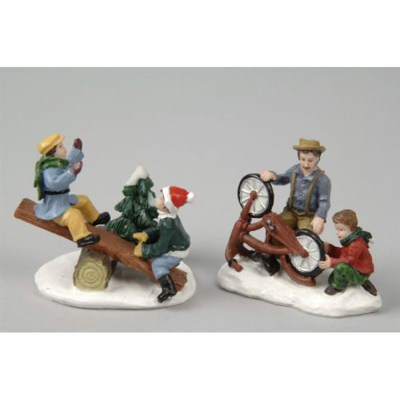 Lumineo Set of 2. Children playing figurines