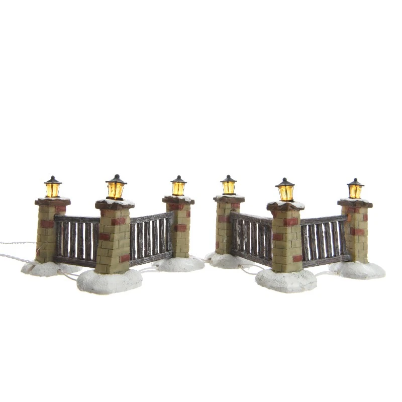 Lumineo Miniature Garden Fence with LED Lit Lanterns Lumineo Miniature Garden Fence with LED Lit Lanterns